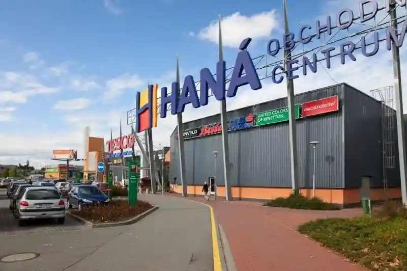 Obchodní centrum Haná Olomouc
